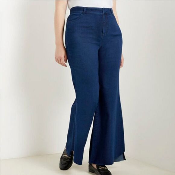 Eloquii Flare Leg Jean - Picture 1 of 3